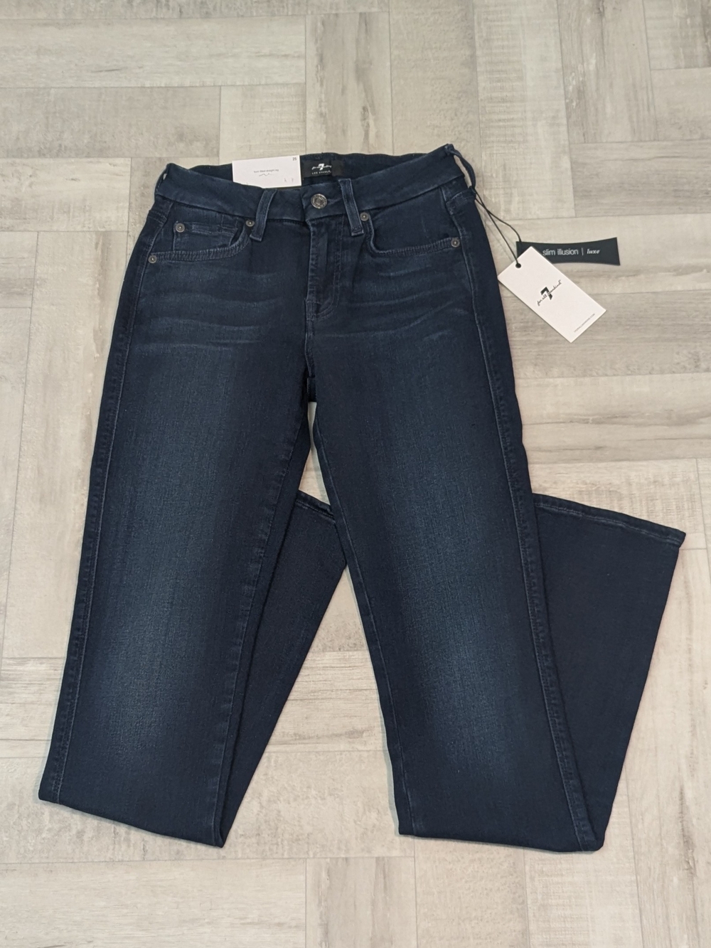 NWT 7 For All Mankind Womens 25 Kimmie Straight Leg Slim Illusion Luxe Dark Wash